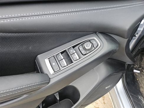 Used 2024 Subaru Ascent Limited w/ Technology Package image 14