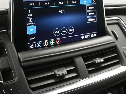 Used 2021 Chevrolet Tahoe LT image 4