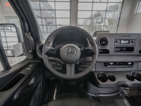 New 2025 Mercedes-Benz Sprinter 3500 image 8