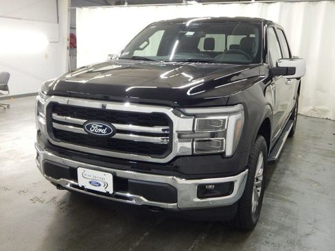 New 2025 Ford F150 Lariat w/ Equipment Group 501A Mid image 9