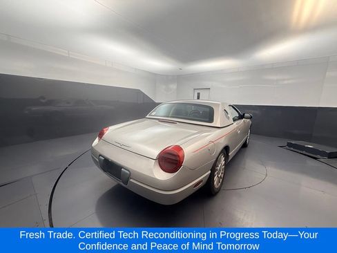 Used 2004 Ford Thunderbird RWD image 4