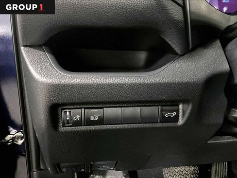 Used 2023 Toyota RAV4 XLE w/ Convenience Package image 35