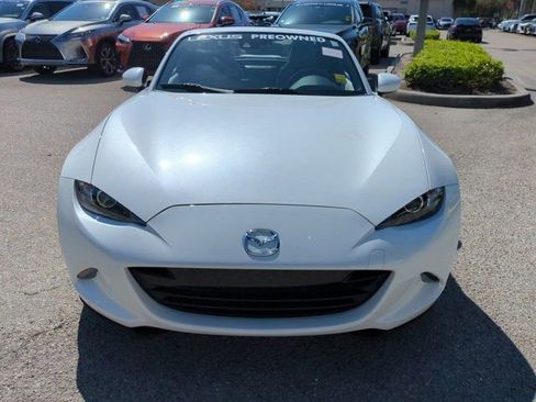 Used 2018 MAZDA MX-5 Miata RF Grand Touring image 8