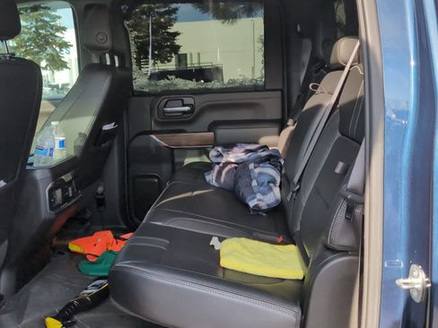 Used 2022 Chevrolet Silverado 3500 High Country image 7