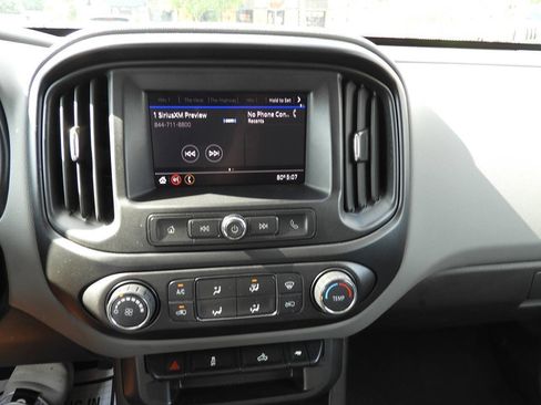 Used 2022 Chevrolet Colorado W/T w/ WT Convenience Package AWD/4WD image 44