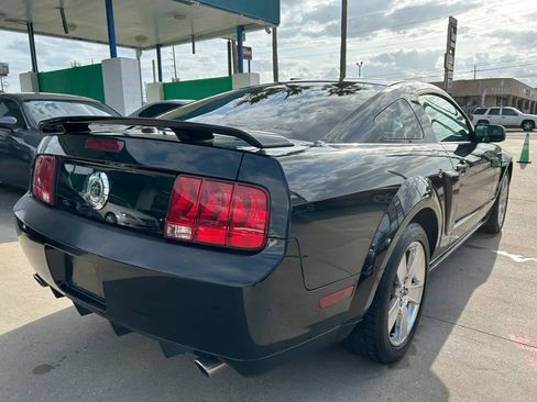 Used 2007 Ford Mustang GT RWD image 5