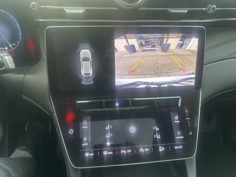 Used 2023 Maserati Grecale GT image 14