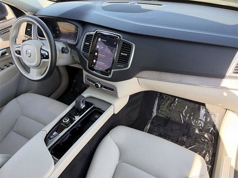 Certified 2023 Volvo XC90 B6 Core w/ Protection Package Premier image 14