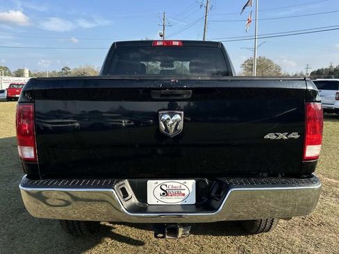 Used 2015 RAM 2500 Tradesman w/ Chrome Appearance Group image 4