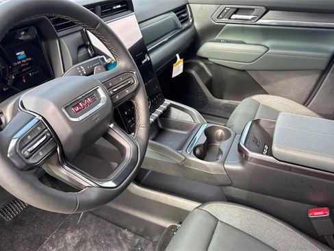 New 2026 GMC Terrain AT4 w/ Convenience Package III image 10