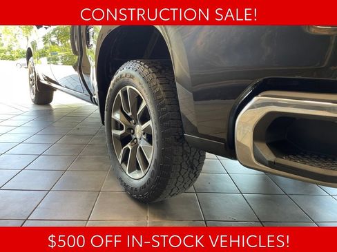Used 2024 Chevrolet Silverado 1500 LT AWD/4WD image 19