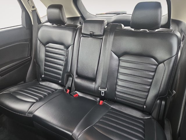 Used 2023 Ford Edge SEL AWD/4WD image 13