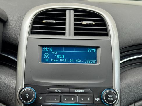 Used 2015 Chevrolet Malibu LS FWD image 22