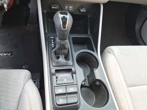 Used 2020 Hyundai Tucson SE AWD/4WD image 25