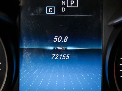 Used 2020 Mercedes-Benz GLC 300 4MATIC image 19