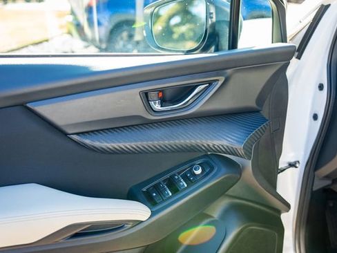 Certified 2025 Subaru Ascent Premium image 30