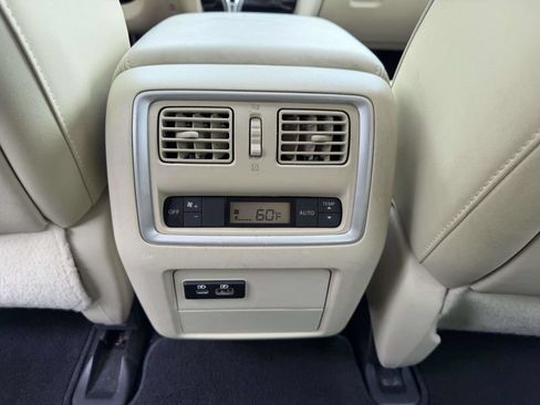 Used 2019 INFINITI QX60 Luxe w/ Essential Package AWD/4WD image 23