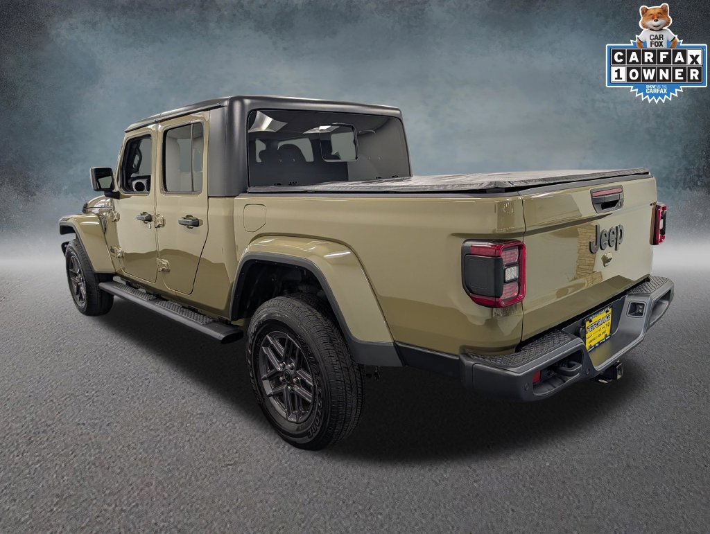 Used 2025 Jeep Gladiator Sport AWD/4WD image 6