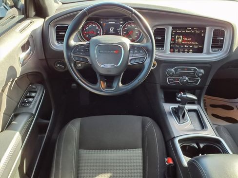 Used 2023 Dodge Charger SXT image 3