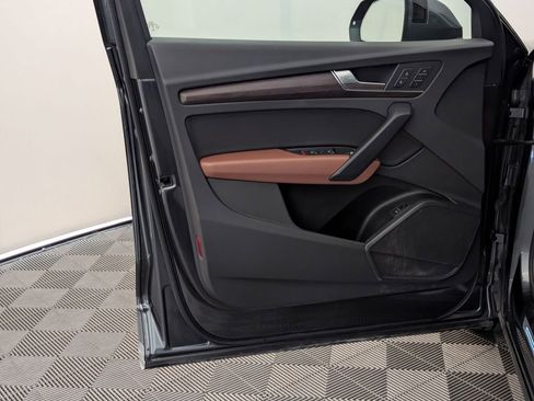 Used 2022 Audi Q5 2.0T Premium w/ Convenience Package AWD/4WD image 85