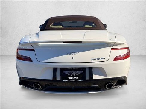 Used 2017 Aston Martin Vanquish Volante image 9