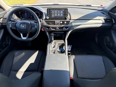 Used 2021 Honda Accord LX image 18