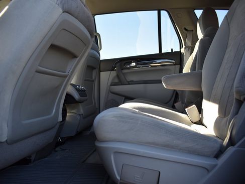 Used 2013 Buick Enclave Convenience image 8