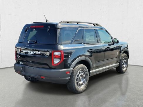 New 2024 Ford Bronco Sport Outer Banks image 7