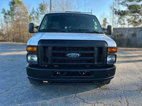 Used 2013 Ford E-350 and Econoline 350 Extended Super Duty image 4