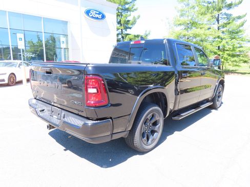 Used 2025 RAM 1500 Big Horn AWD/4WD image 5