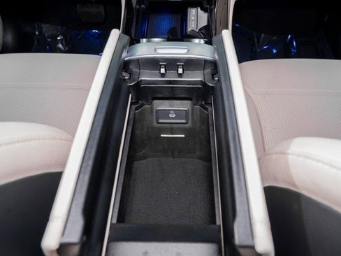 Used 2026 Mercedes-Benz GLC 300 image 20