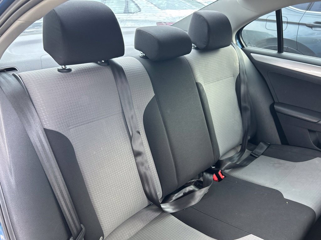 Used 2017 Volkswagen Jetta S FWD image 43