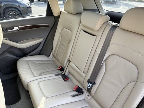 Used 2011 Audi Q5 2.0T Premium Plus image 32