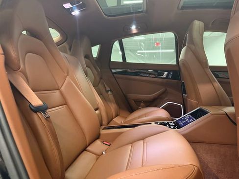 Certified 2023 Porsche Panamera 4S AWD/4WD image 25