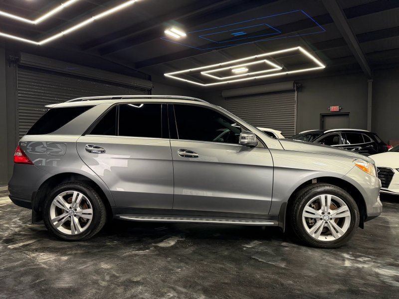 Used 2013 Mercedes-Benz ML 350 4MATIC image 4