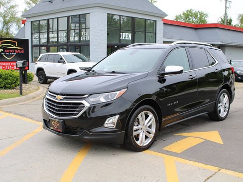 Used 2018 Chevrolet Equinox Premier image 5