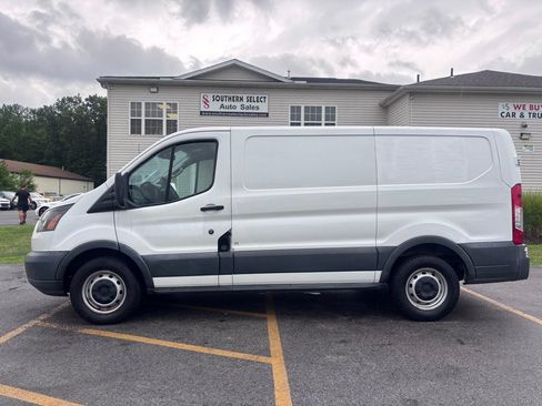Used 2016 Ford Transit 150 130 Low Roof RWD image 1