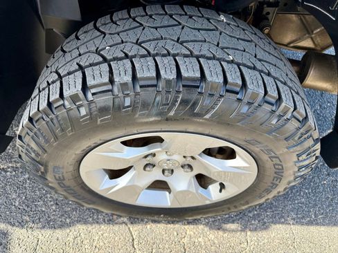 Used 2019 RAM 1500 Big Horn image 10