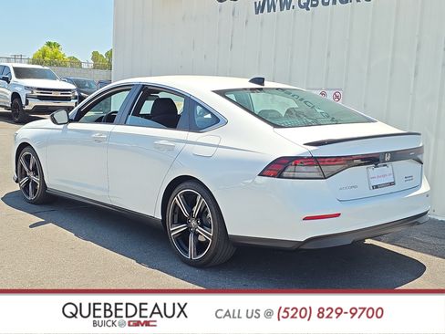 Used 2025 Honda Accord Sport image 5