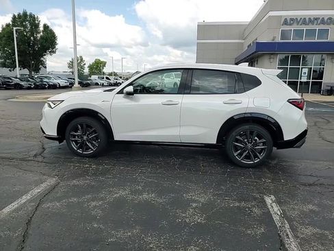 Used 2025 Acura ADX A-Spec image 9