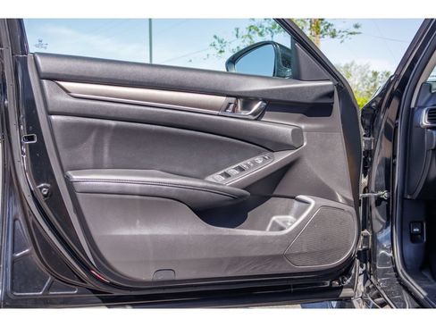 Used 2021 Honda Accord LX image 18