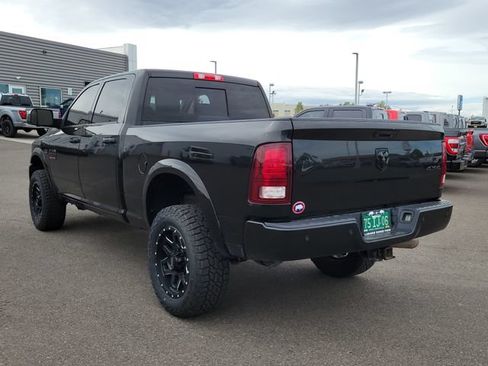 Used 2018 RAM 2500 Laramie w/ Sport Appearance Group AWD/4WD image 3