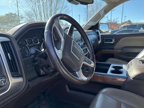 Used 2017 GMC Sierra 1500 SLT image 4