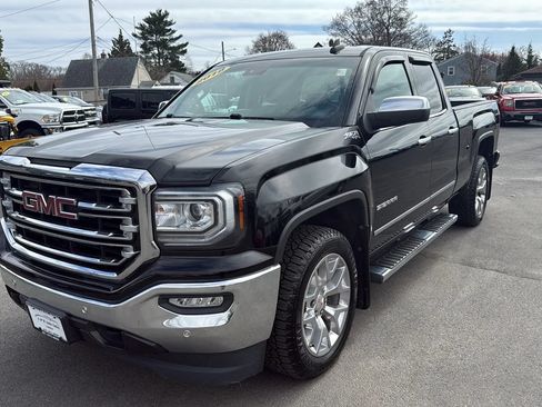 Used 2018 GMC Sierra 1500 SLT w/ SLT Premium Package AWD/4WD image 3