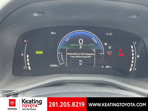 Used 2025 Toyota Camry LE FWD image 16