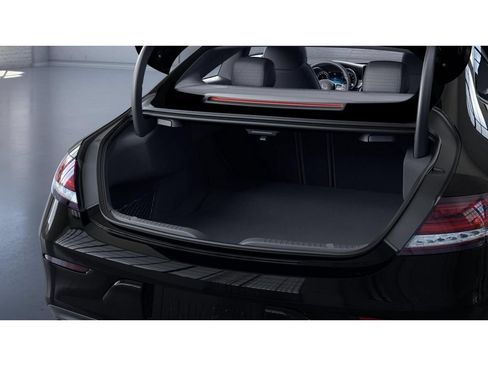 Used 2023 Mercedes-Benz C 300 4MATIC Coupe image 7
