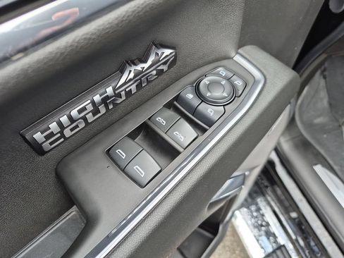 Used 2024 Chevrolet Silverado 1500 High Country w/ High Country Premium Package RWD image 22