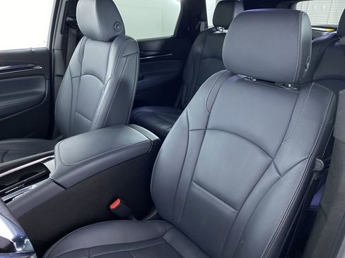 Certified 2022 Buick Enclave Premium w/ LPO, Touring Package image 11