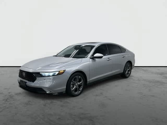 Used 2023 Honda Accord EX-L image 8