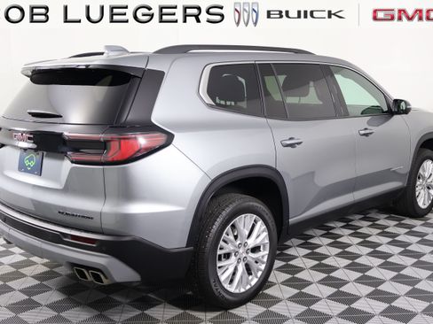 Certified 2024 GMC Acadia Elevation w/ Luxury Package FWD image 5